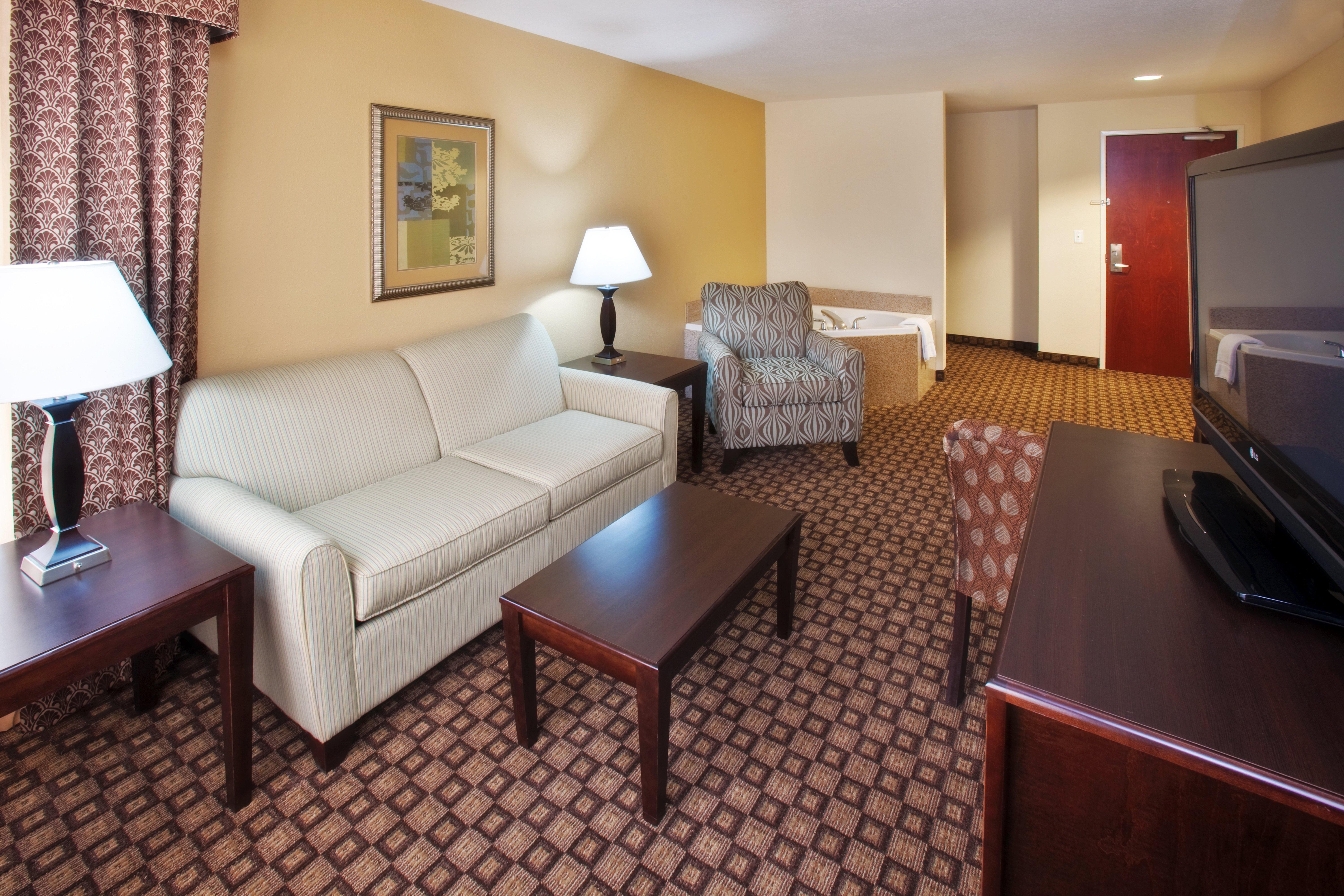 Holiday Inn Quincy By Ihg Buitenkant foto