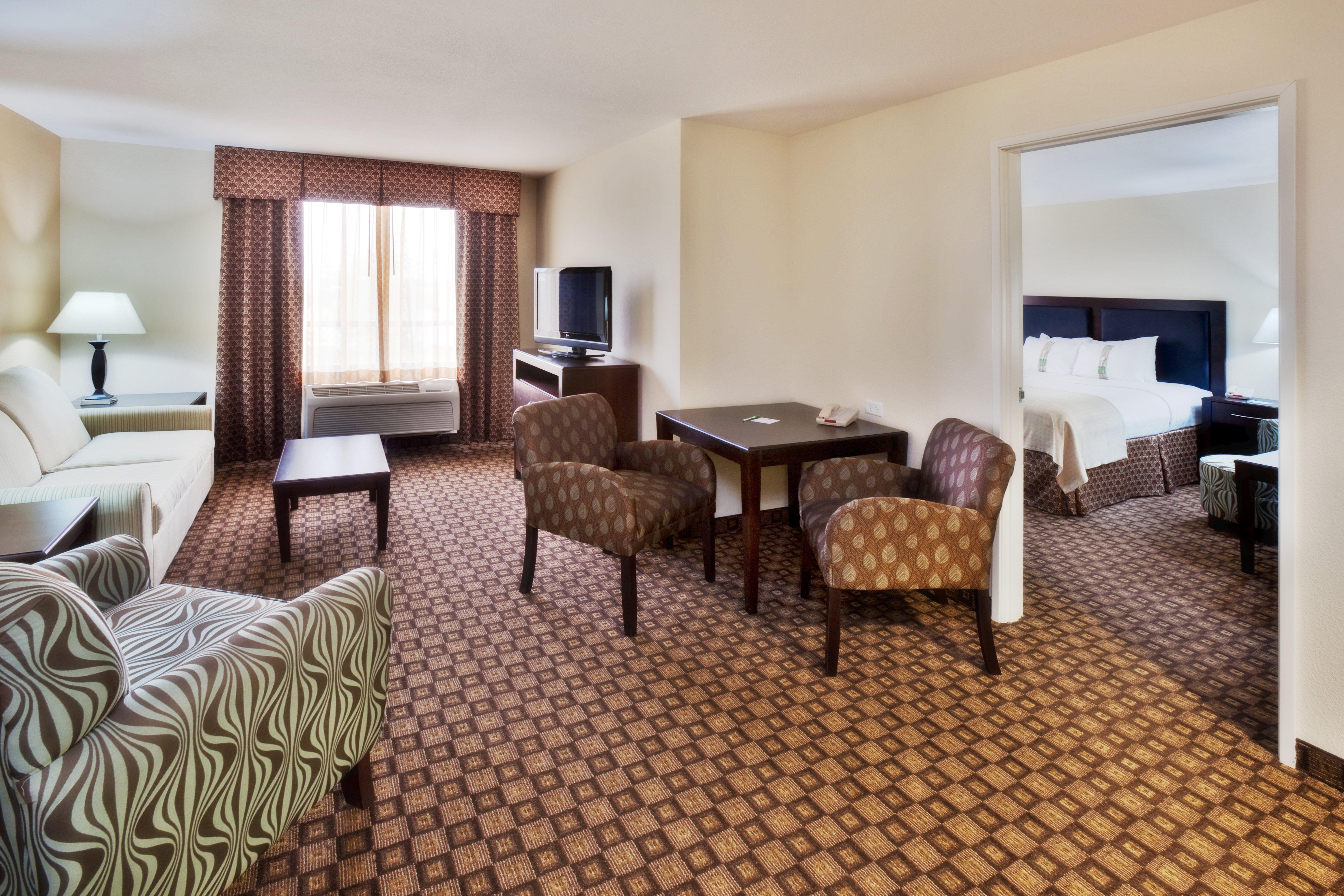 Holiday Inn Quincy By Ihg Buitenkant foto